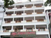 Na Na Hotel & Café Restaurant